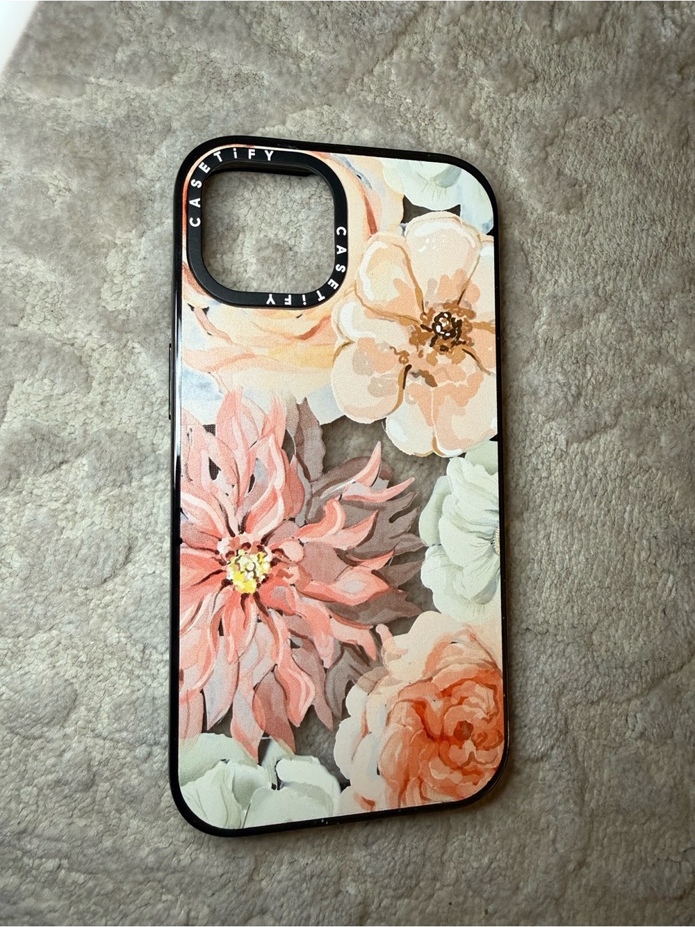 iPhone 14/15 Casetify Floral Phone Case - Peach & Cream